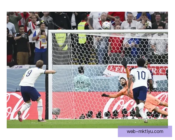 凯恩破神纪录却送点球遗憾收场